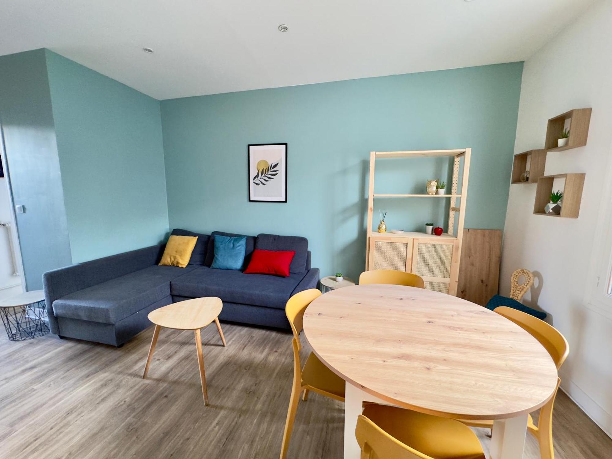 Spacieux 3 Au Pied De La Gare Appartement *